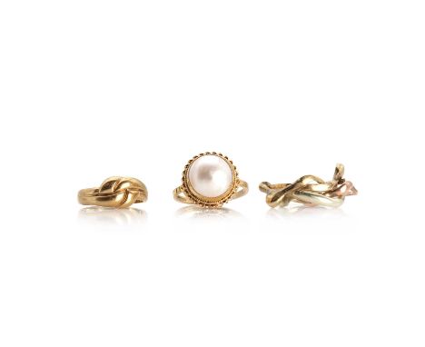 Three 9ct gold rings,including a round mabé pearl in ribbon and rope twist border, Birmingham 1994, a knot ring, London assay