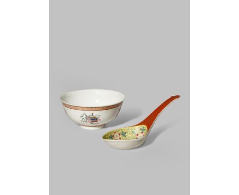 A CHINESE FAMILLE ROSE LADLE AND A BOWL 19TH /20TH CENTURY The ladle painted with four flowerheads and scrolling foliage on a