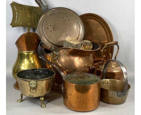 ASSORTED 19TH CENTURY METALWARE, including circular copper kettle with acorn finial, copper helmet shaped coal scuttle, brass