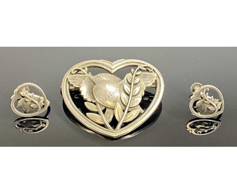 1950s GEORG JENSEN SUITE OF SILVER JEWELLERY, designed by Arno Malinowski, pierced heart shaped brooch and pair of earrings, 
