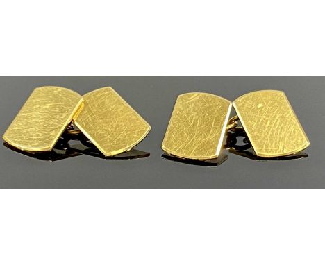 PAIR OF 9CT GOLD PLAIN RECTANGULAR CUFFLINKS, 9.1gProvenance: private collection Gwynedd