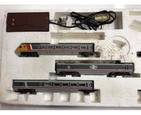 Hornby OO gauge advanced passenger train set ( no track) including 2 APT driving trailers, 2APT van trailers, APT power car (