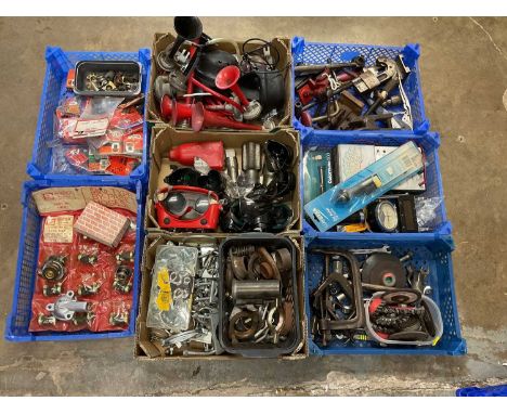 Collection of motor factors spares and tools to include bearing pullers, exhaust clamps, goggles, horns and others (8 boxes)
