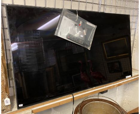 55'' SAMSUNG 4K ULTRA HD - WITH WALL BRACKET &amp; REMOTE