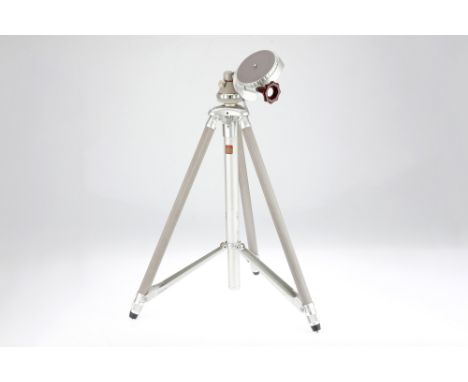 A Linhof YSRR De Luxe Studio Tripod with ball and socket head and vertical plate with quick release