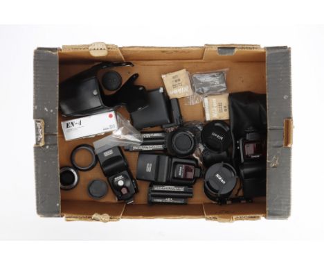 A Selection of Nikon Speedlights and Other Camera Accessories including a Speedlight SB-80DX, a Speedlight SB-25, a Speedligh