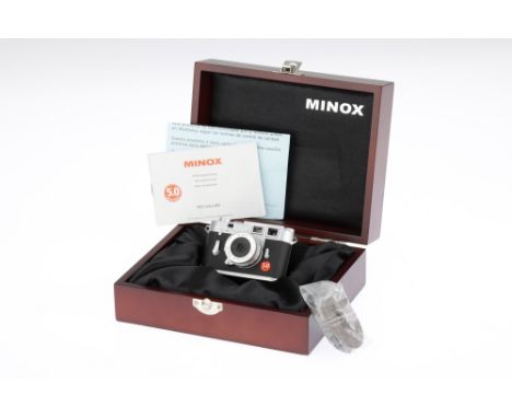 A Minox Leica M3 Digital Compact Camera, body, VG-E, untested, in maker's box