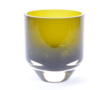 Zwiesel 1872 - Michael Boehm - A mid 20th century studio art glass Michael Boehm for Zwiesel 1872 ' Moono ' vase / bowl. The 