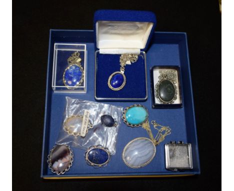 Jewellery - an amethyst and lace agate silver framed oval brooch, unmarked;  a sodalite pendant;  another lapis lazuli;; a pa