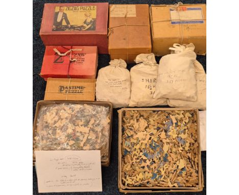 A Collection of 19th and early 20th century wooden jig saw puzzles. 