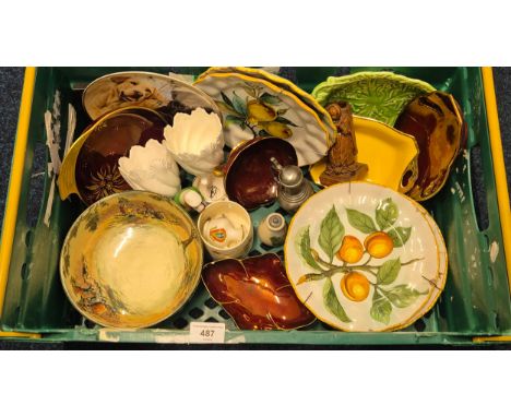 Crate of collectables; Set of six 19th century Italian Majolica Cantagalli plates depicting hand painted fruit designs. Fishi