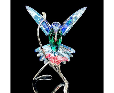 Beautifully executed in full color crystal capturing the power and beauty of a hummingbird in flight showing natural color co