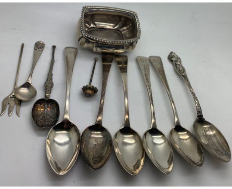 Silver to include 5 teaspoons London 1834, maker Joseph Barnett and William Walters, salt, four various spoons and a fork. 13