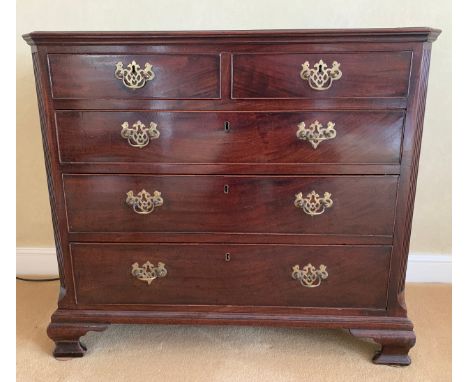 A Georgian mahogany chest of drawers, 2 short over 3 long on ogee bracket feet. 95 x 49 x 82cm h.Condition ReportSome scratch