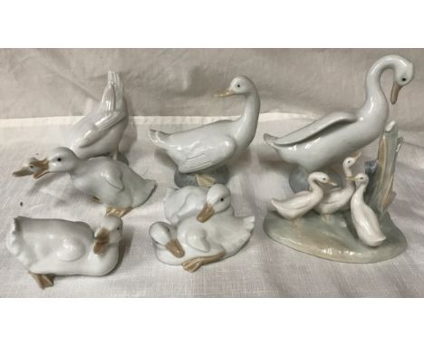 A collection of 7 Nao Lladro geese. Largest 13cm h.Condition ReportVery good condition.