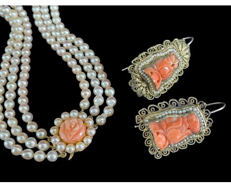 CORAL SET JEWELLERY, including pair of Chinese silver gilt filigree earrings, with lotus-carved coral centre within seed pear