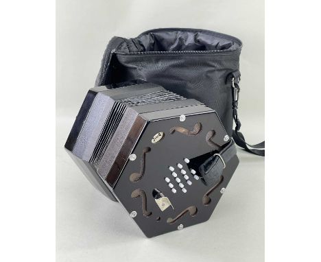 31 BUTTON 6-FOLD CONCERTINA, manufactured by Concertina Connection