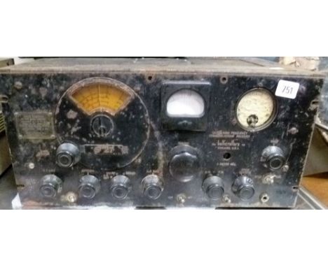 WW2 American Naval Issue radio receiver model RBK No.CHL-46130 for the Navy Department Bureau of Ships made by Hallicrafters 