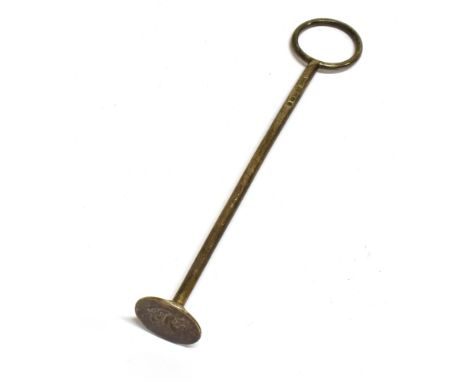 A RARE GEORGE III SILVER SUGAR CRUSHER with a ring handle, the domed-round terminal engraved with a foliate script initial 'R