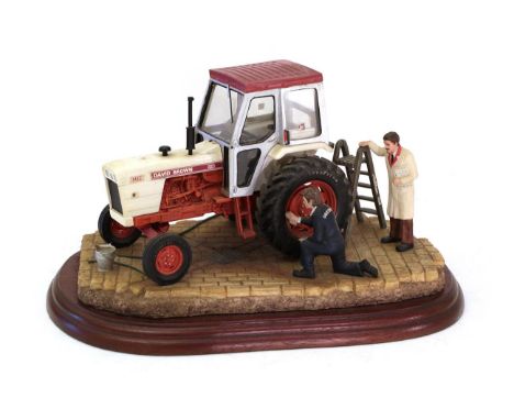 Border Fine Arts Studio Tractor 'Getting Ready for Smithfield', model No. A2143 by Ray Ayres, on wood base. Good condition