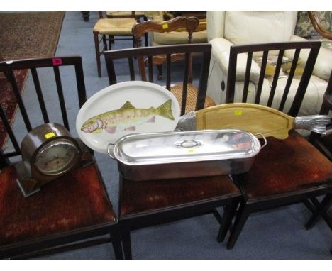 An early 20th century oak mantle clock, 9" h x 12 1/4"w, together with a fish kettle, serving board and plate 