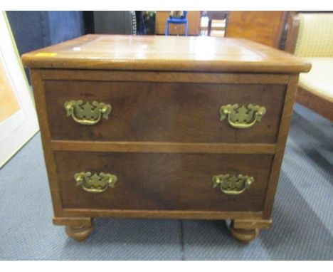 A Georgian mahogany faux two drawer commode, 17 1/2"h x 20" w 