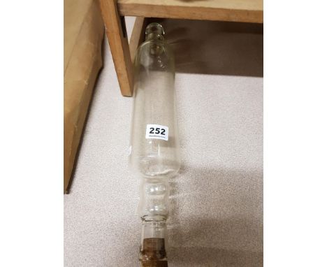 VINTAGE GLASS ROLLING PIN