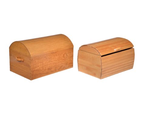 David Linley, A burr hardwood, possibly oak, storage trunk, late 20th century, of rectangular section, with domed lid and dua
