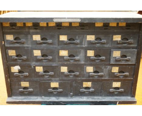 Very good quality vintage carpenters chest with 24 draws - Majority full with screws, pins &amp; nails 66 cm x 43 cm 
