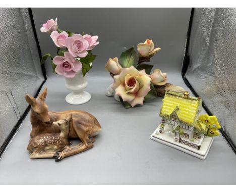 Assorted Lot to include Capodimonte Flowers (some damages present as can be seen in the pictures), Crown Staffordshire - Flow