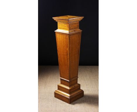 A Fine Quality Edwardian Satinwood Pedestal inlaid with king-wood cross-banding outlined in boxwood and ebony strings.  The q