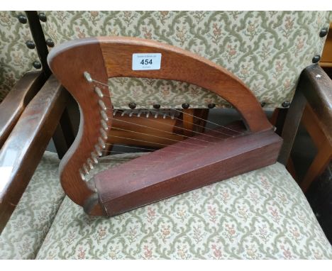 Harp musical instrument 
