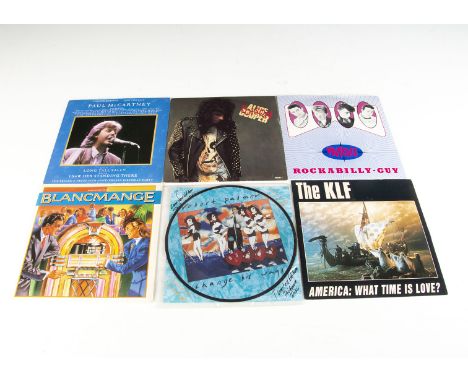 7" Singles, approximately four hundred and fifty singles of mainly Pop from the 1980s and 1990s with artists including Madonn