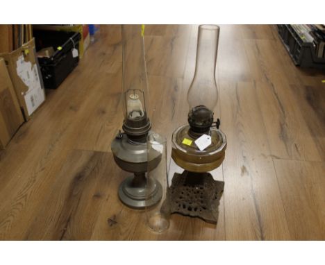 Aladdin oil lamp and another with glass reservoir 