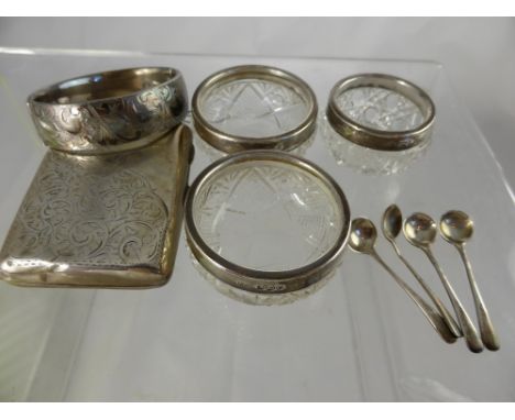 Miscellaneous Silver Items, including a pair of cut glass and silver salts Birmingham hallmark, single salt together with fiv