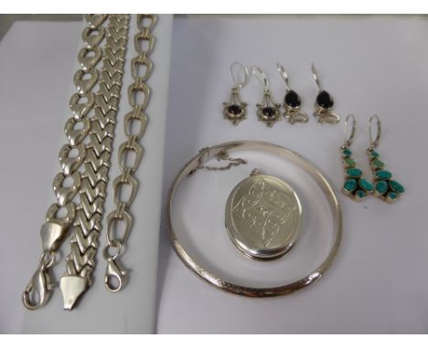 A Collection of Miscellaneous Silver Jewellery, including three ladies link bracelets stamped 925, a ladies bangle stamped 92