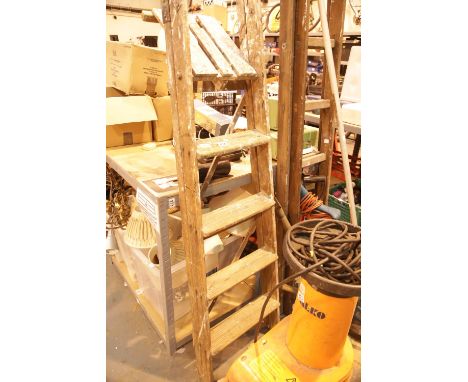 Five tred vintage wooden step ladder. Not available for in-house P&amp;P. 