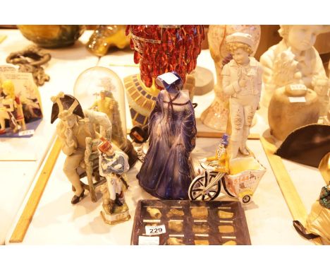 Mixed lot of ceramic figurines and a modern decorative lamp. Not available for in-house P&amp;P. 