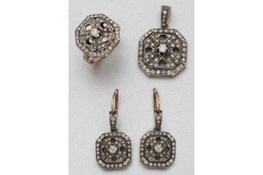 Schmuck Set Ring Anhanger Und Paar Ohrhanger Silber Und 585er Gelbgold Gestemp Div Diamanten