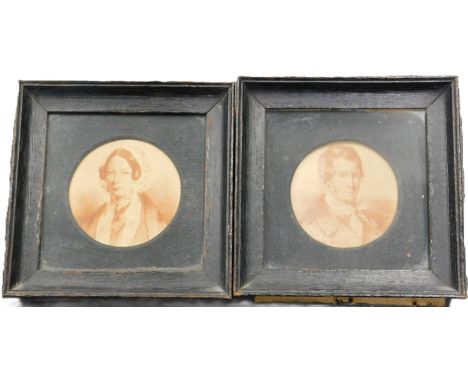 Portrait miniatures. William and Elizabeth Bennett, prints - pair, 6cm x 6cm.