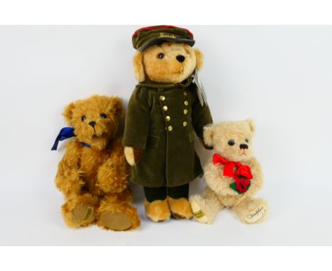 Merrythought - 3 x mohair Merrythought bears - Lot includes a 'Greenman' bear. A limited edition number 41 'Poppy' bear. A li