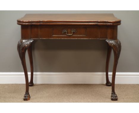 18th century mahogany card table, shaped baize lined fold over top with sunken counter wells, single drawer, double gate leg 