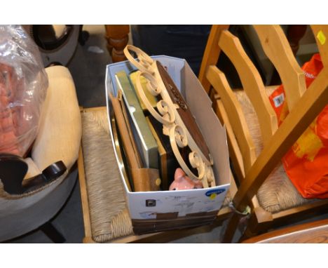 A box containing Wade pig; a mirror; a picture; a travel tie case etc. 