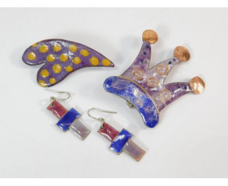 ESTHER PILCHER. Two Esther Pilcher copper & enamel brooches & a pair of enamelled copper cruciform earrings.  Please note tha