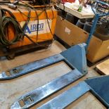 WRANGLER HD Pallet lift, 5,000 lbs