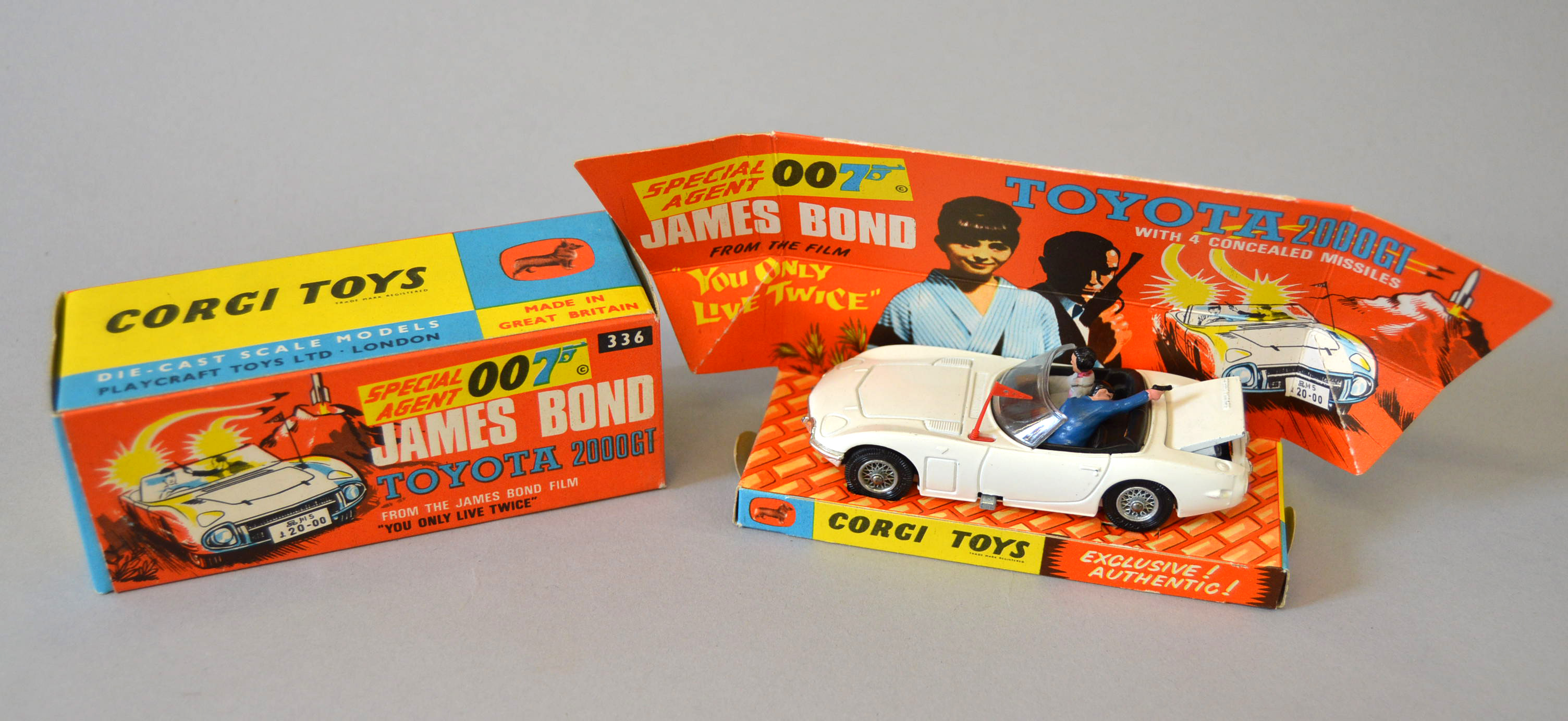 corgi toys james bond toyota 2000gt