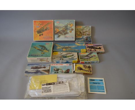 16 x assorted model kits, all aircraft, mostly plastic kits by Matchbox, K&B, Heller and others, also includes three vac-form