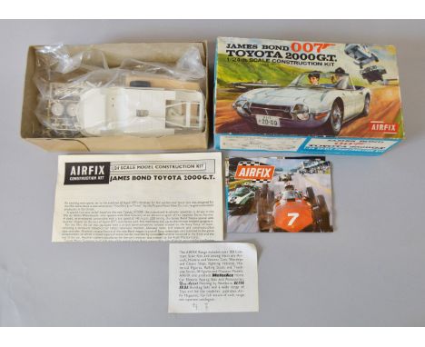 James Bond 007. Airfix No. 723 James Bond Toyota 2000 GT 1:24 scale plastic model kit, from 'You Only Live Twice'. Kit is sea