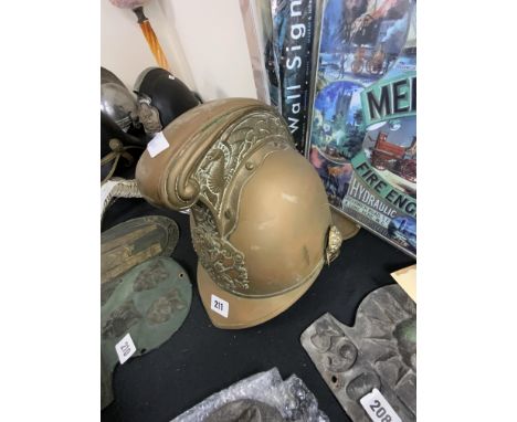 19CENTURY BRASS FIREMANS HELMET