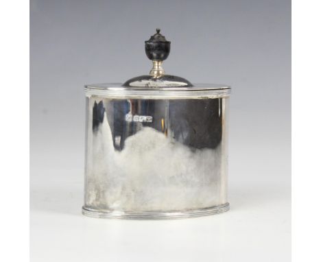 An Edwardian silver tea caddy, Fordham & Faulkner, Sheffield 1904, the hinged cover above plain polished oval body, 11.5cm hi